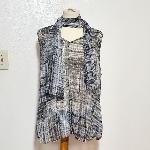 6th Lane Sleeveless Neck Scarf Top Size 20 - Picture 2 of 7